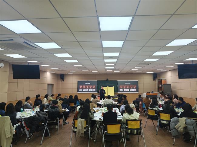 活动现场.jpg 活动现场.jpg