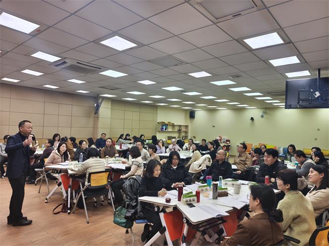 活动现场2.jpg 活动现场2.jpg